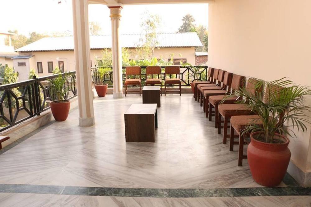 Hotel Royal Safari Саураха Экстерьер фото